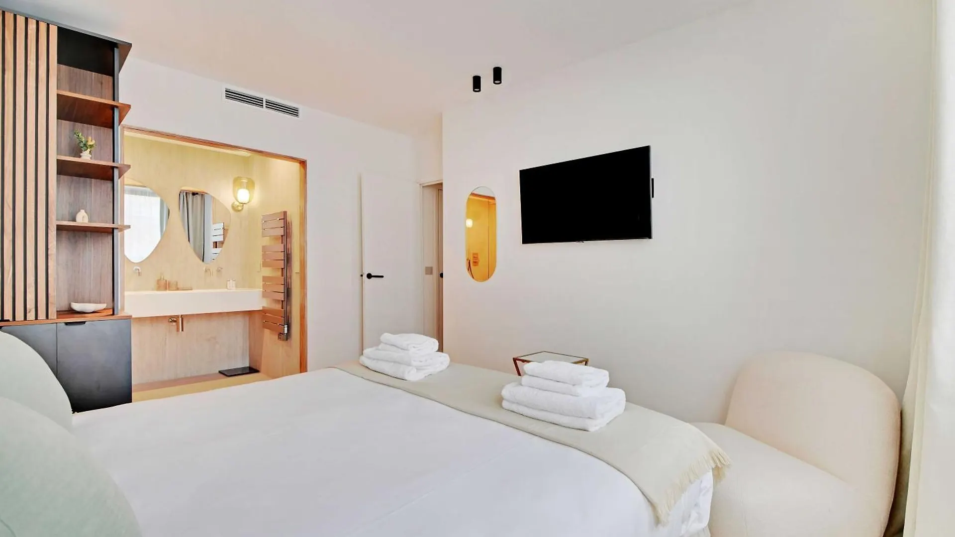 Elegant Apartment - 3Br-8P - Champs-Elysees Paris Fransa