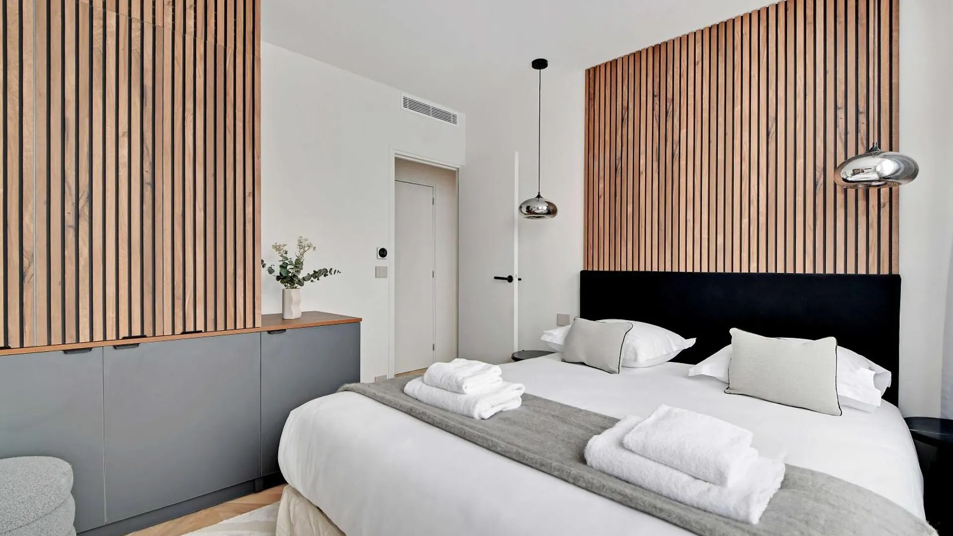 Elegant Apartment - 3Br-8P - Champs-Elysees Paris